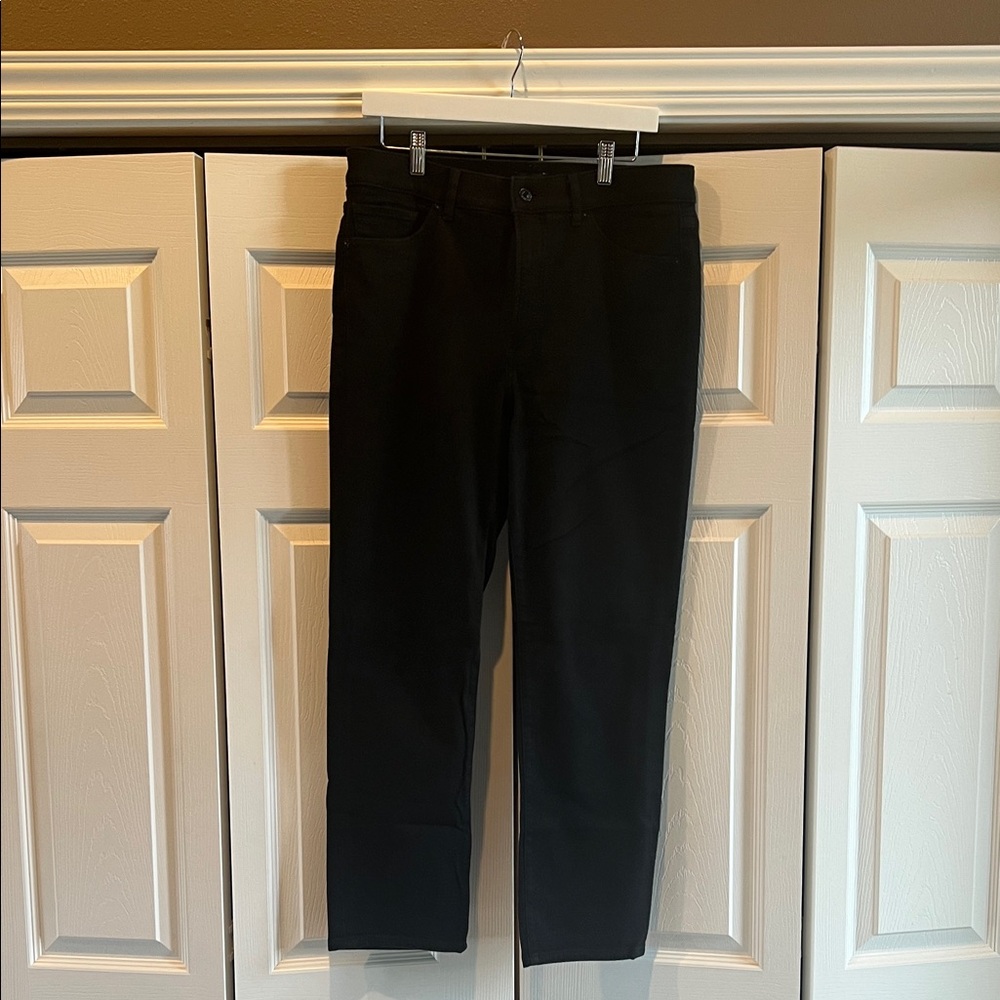 Express Women's Black Straight Leg Pants